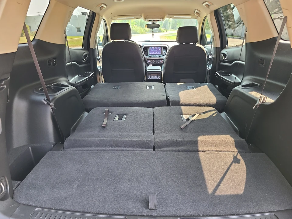 2019 GMC Acadia - Image 9 of 21