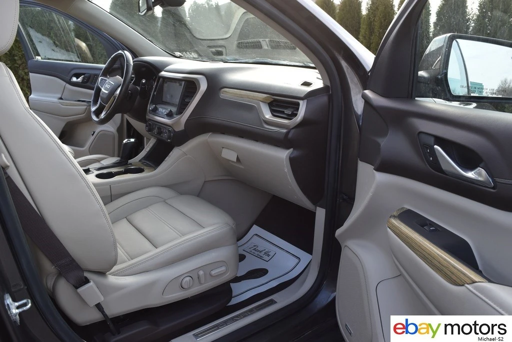 2019 GMC Acadia - Image 17 of 21