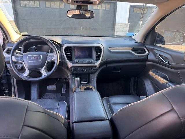 2019 GMC Acadia - Image 14 of 17