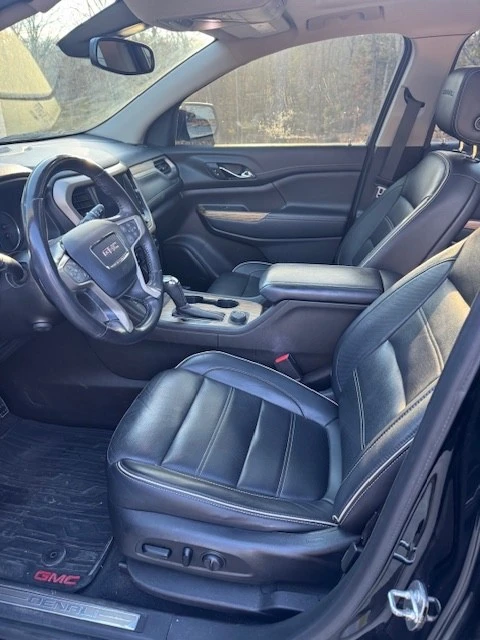 2019 GMC Acadia - Image 8 of 17