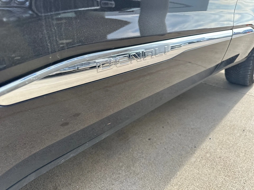 2019 GMC Acadia - Image 8 of 12