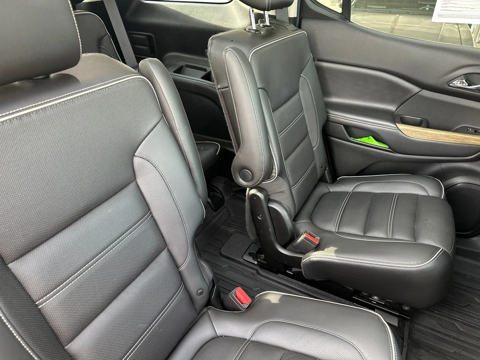 2019 GMC Acadia - Image 19 of 21