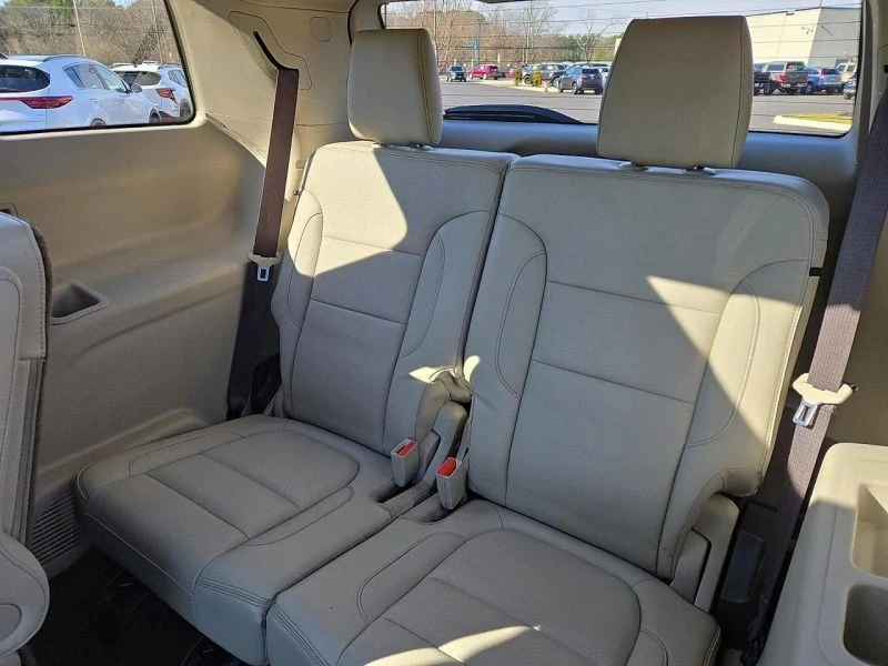 2019 GMC Acadia - Image 11 of 12