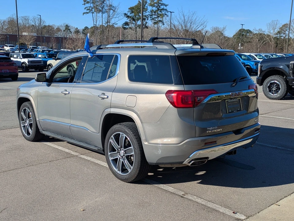 2019 GMC Acadia - Image 6 of 12
