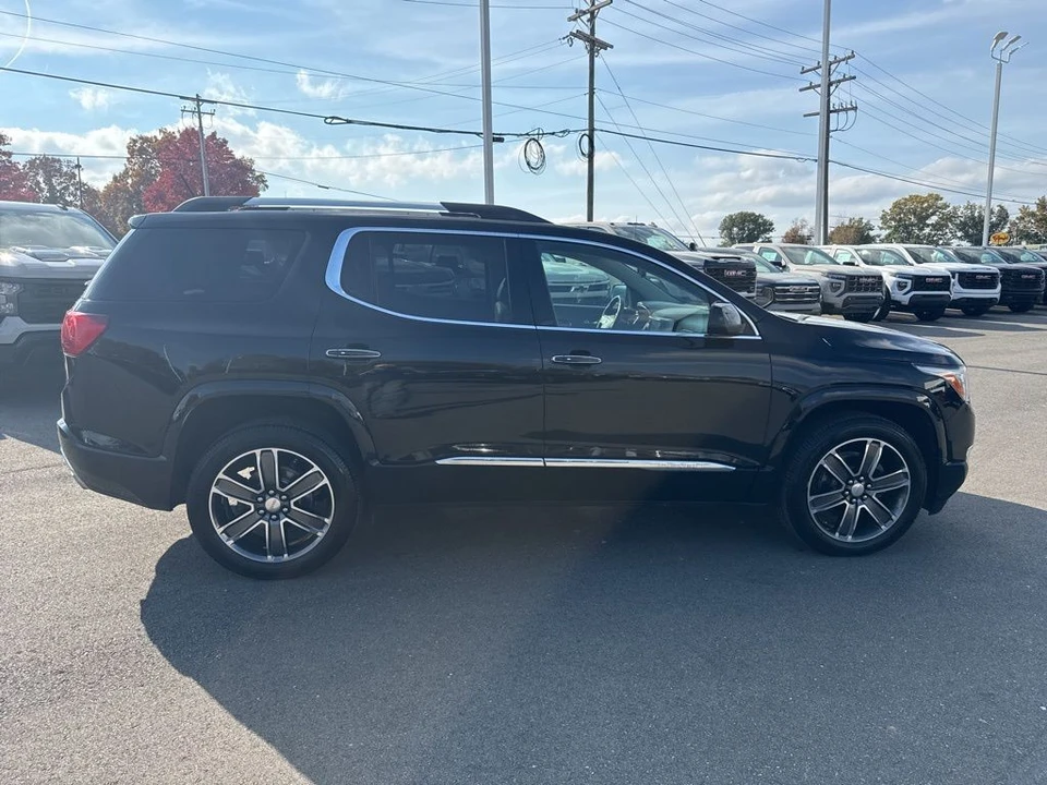 2019 GMC Acadia - Image 6 of 12