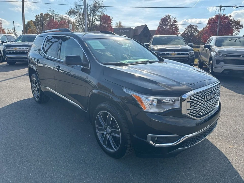 2019 GMC Acadia - Image 7 of 12