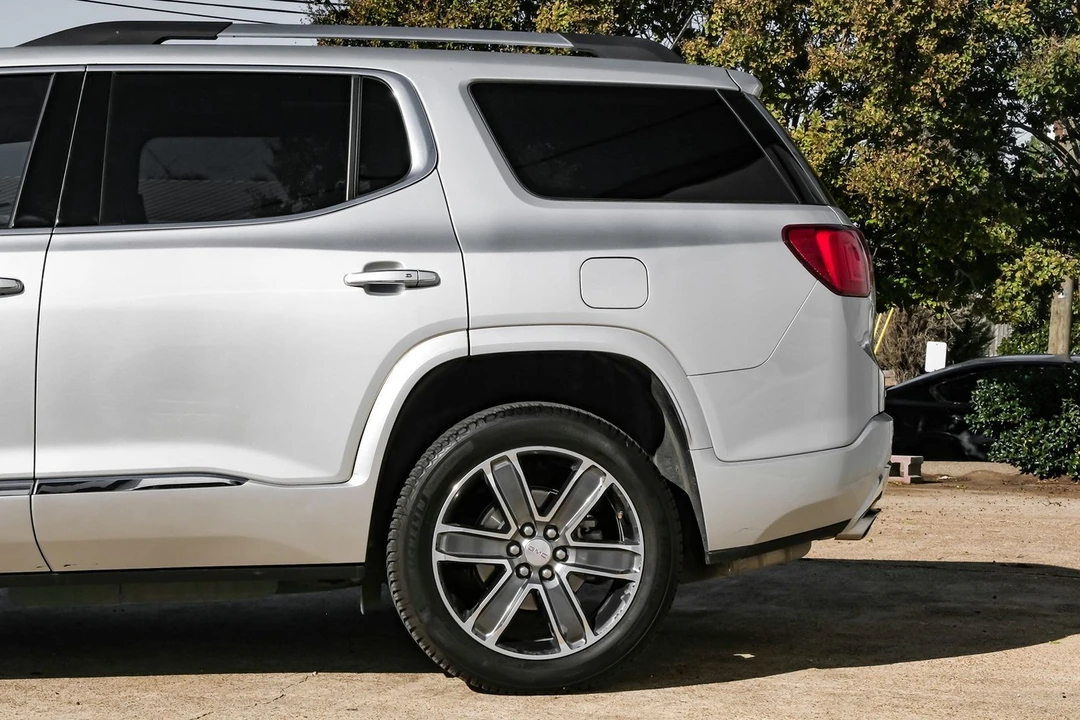 2019 GMC Acadia - Image 15 of 21