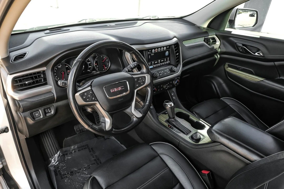2019 GMC Acadia - Image 4 of 21