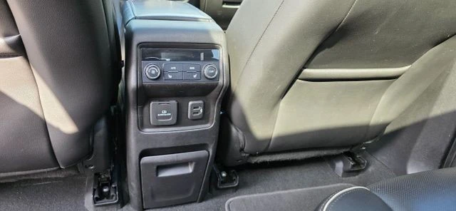 2019 GMC Acadia - Image 19 of 21