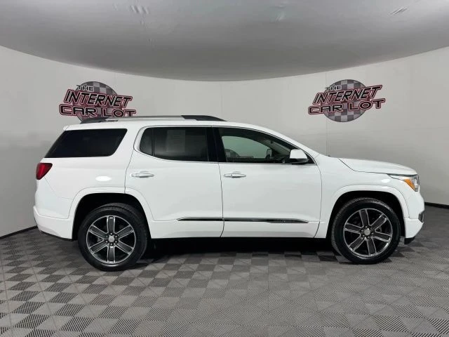 2019 GMC Acadia - Image 8 of 12