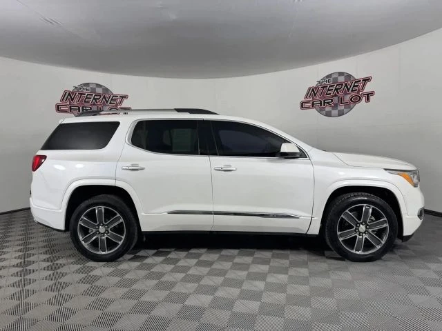 2019 GMC Acadia - Image 8 of 12