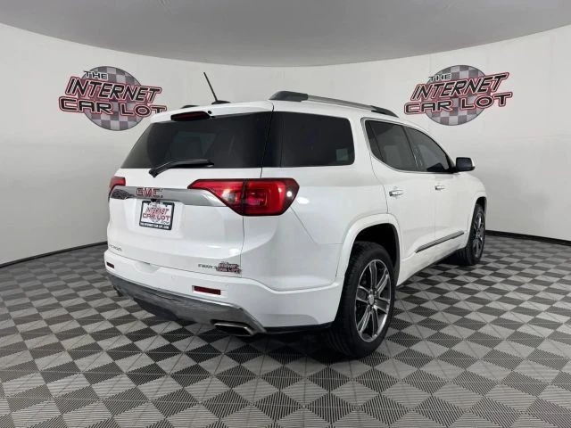 2019 GMC Acadia - Image 7 of 12