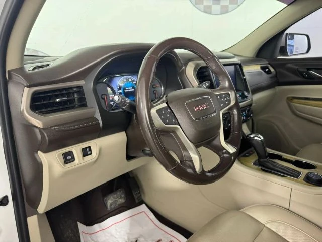 2019 GMC Acadia - Image 10 of 12