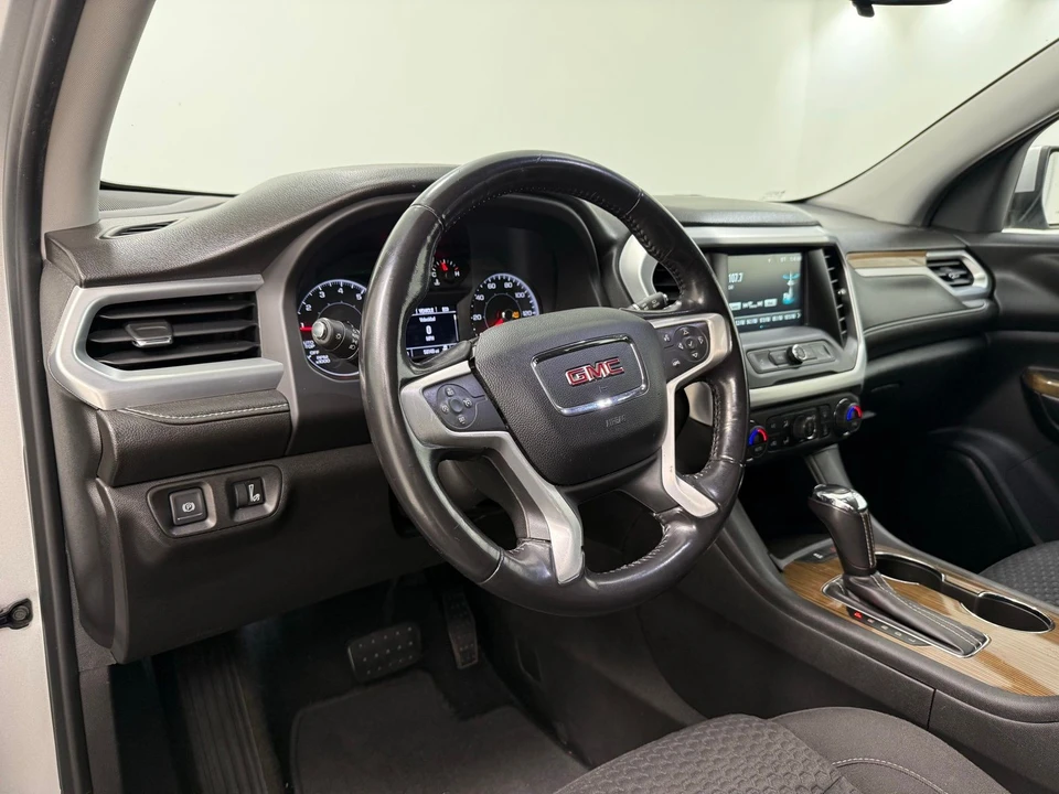 2019 GMC Acadia - Image 13 of 21