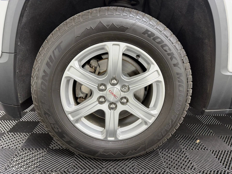 2019 GMC Acadia - Image 11 of 21