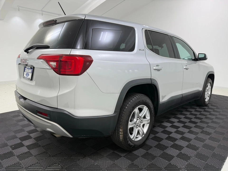 2019 GMC Acadia - Image 8 of 21