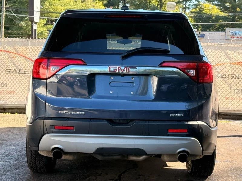 2019 GMC Acadia - Image 10 of 12
