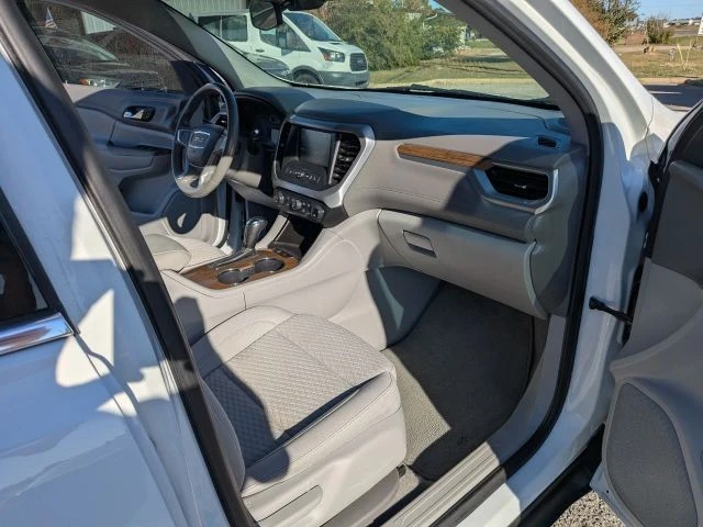 2019 GMC Acadia - Image 19 of 21