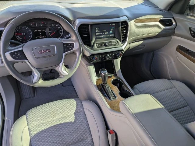2019 GMC Acadia - Image 10 of 21