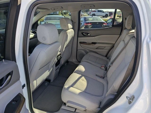 2019 GMC Acadia - Image 13 of 21