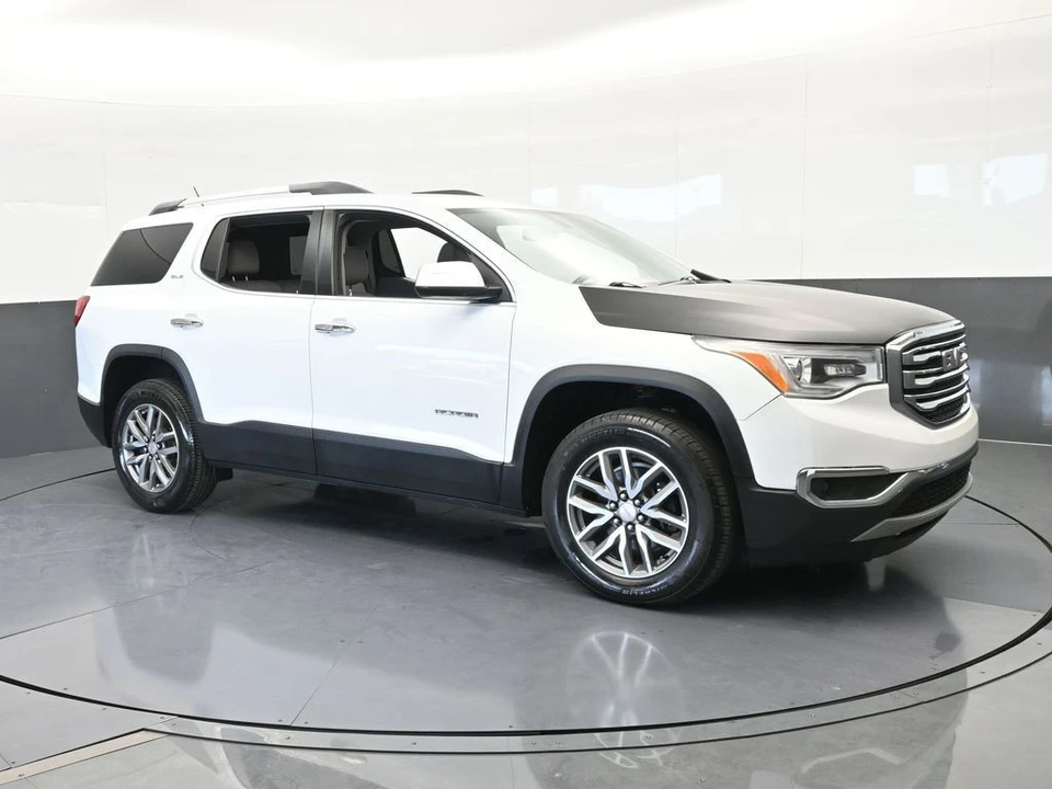 2019 GMC Acadia - Image 8 of 12
