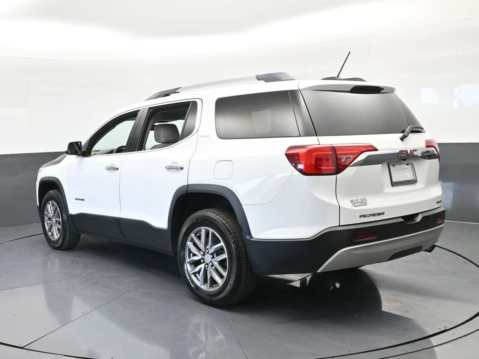 2019 GMC Acadia - Image 4 of 12