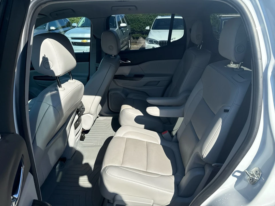 2019 GMC Acadia - Image 15 of 21