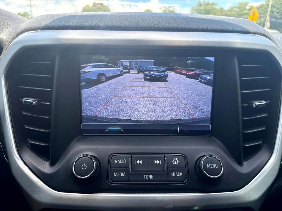 2019 GMC Acadia - Image 11 of 20
