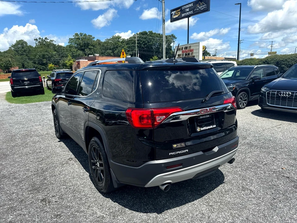2019 GMC Acadia - Image 18 of 20