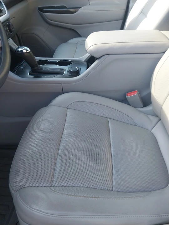 2019 GMC Acadia - Image 6 of 21