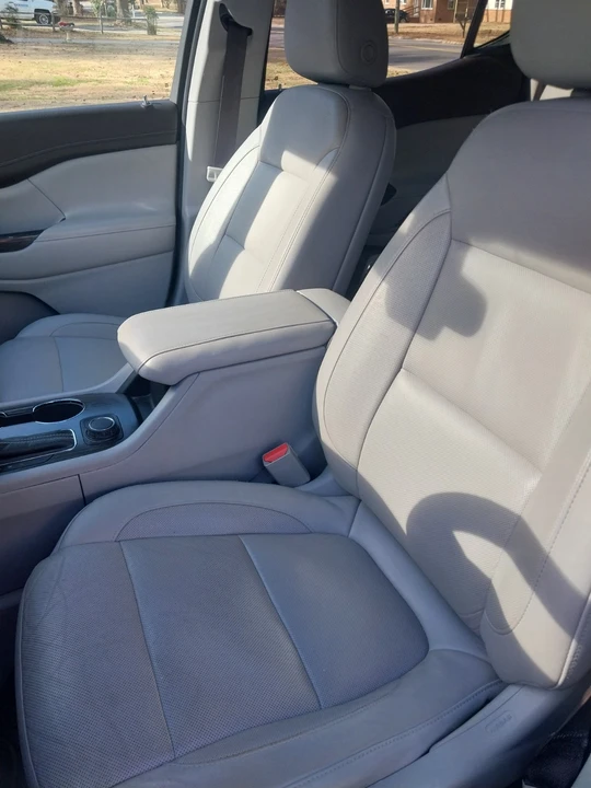 2019 GMC Acadia - Image 10 of 21