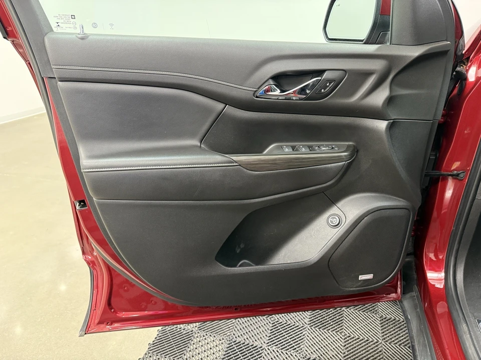 2019 GMC Acadia - Image 11 of 12