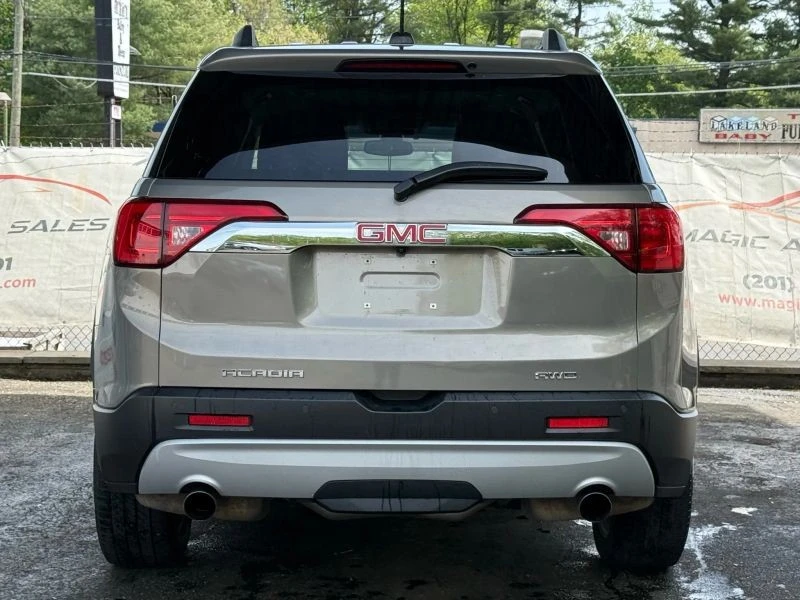 2019 GMC Acadia - Image 10 of 12
