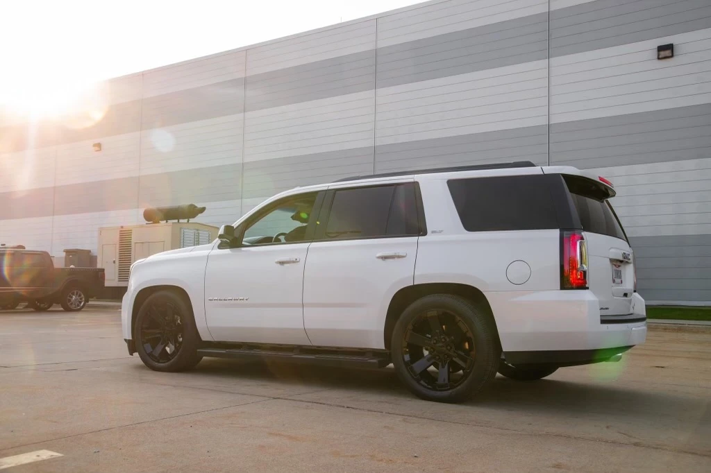 2019 GMC Yukon 4th Gen - Image 25 of 31