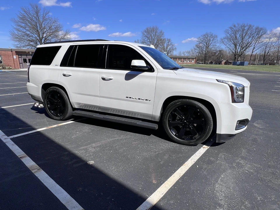 2019 GMC Yukon 4th Gen - Image 3 of 31