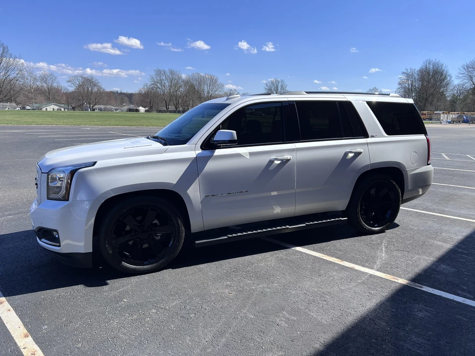 2019 GMC Yukon 4th Gen - Image 22 of 31