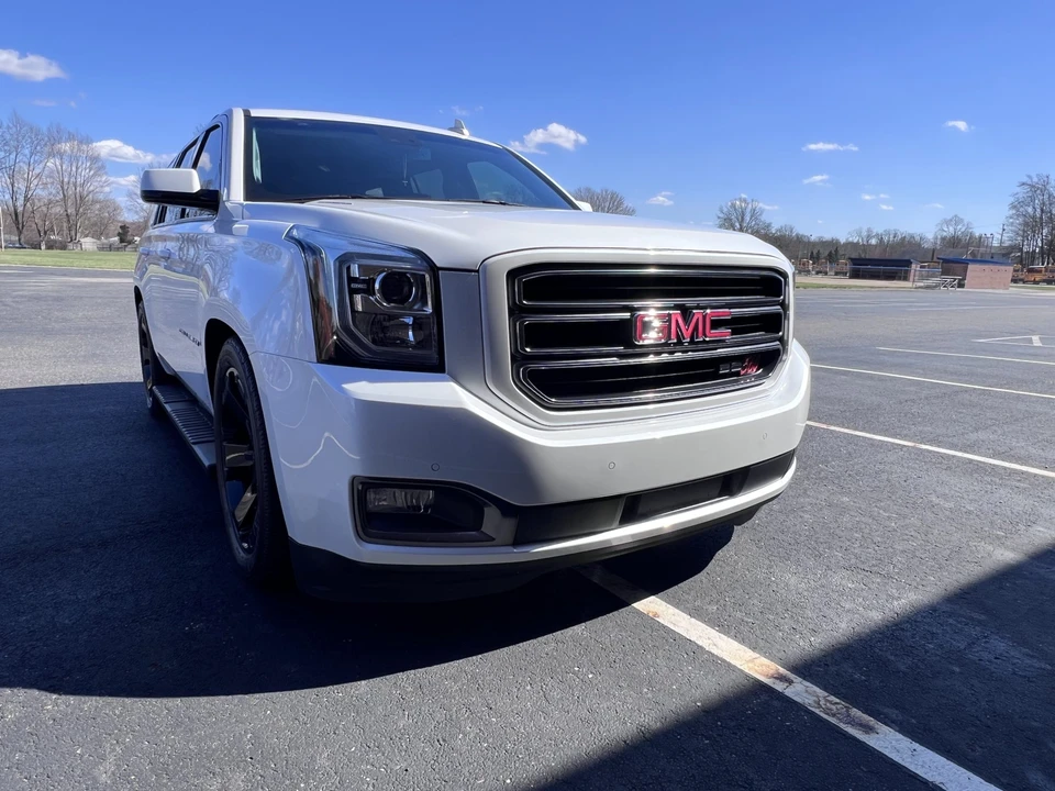 2019 GMC Yukon 4th Gen - Image 11 of 31