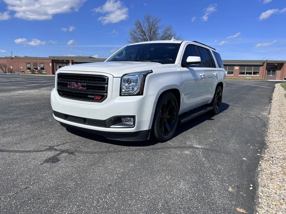 2019 GMC Yukon 4th Gen - Image 16 of 31
