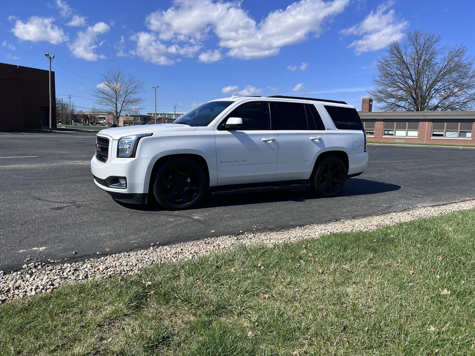 2019 GMC Yukon 4th Gen - Image 21 of 31