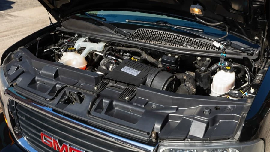 2019 GMC Savana - Image 6 of 31