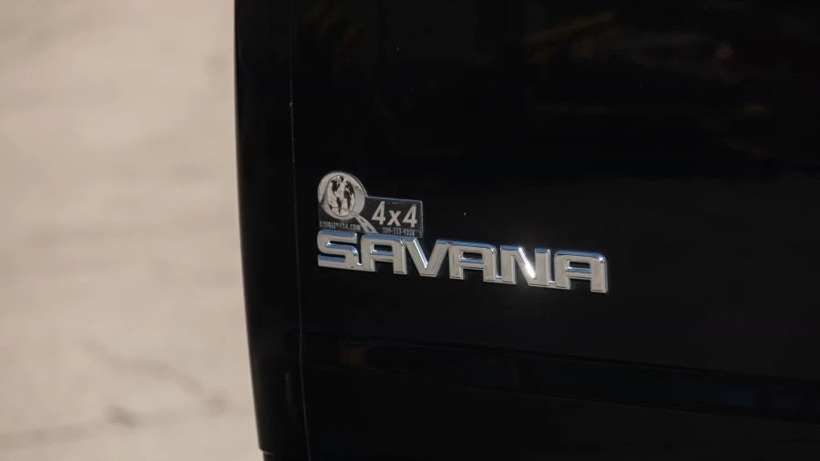 2019 GMC Savana - Image 22 of 31
