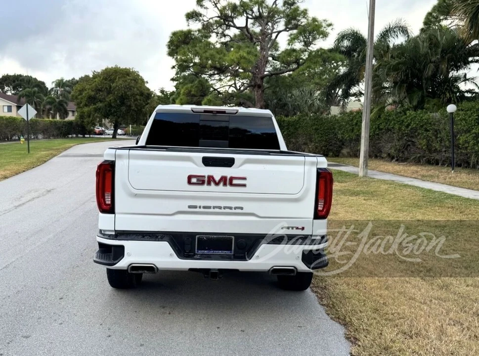 2019 GMC Sierra 5th Gen - Image 5 of 11