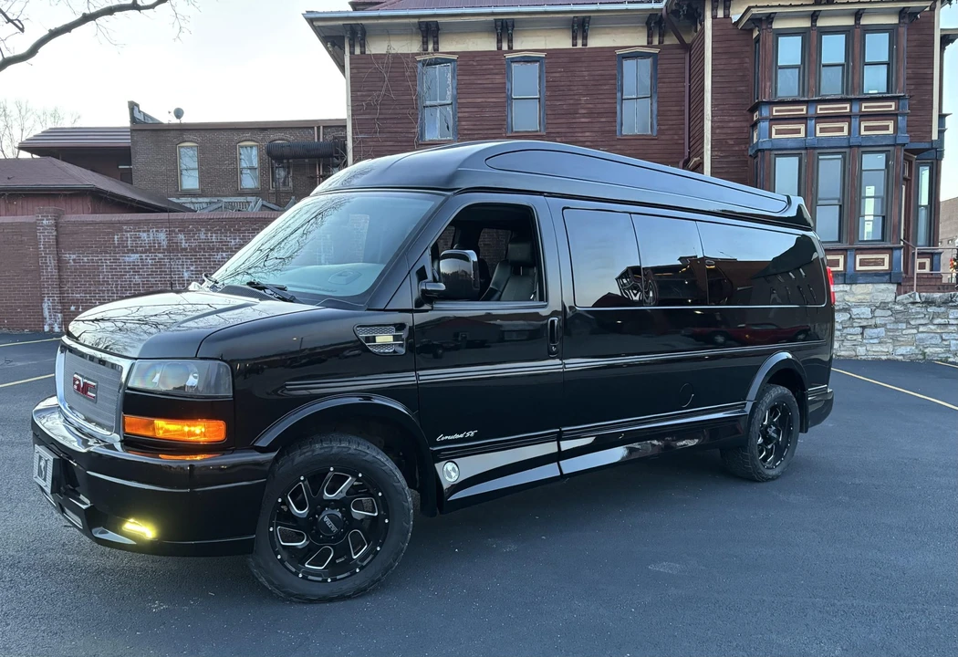 2019 GMC Savana - Image 26 of 31
