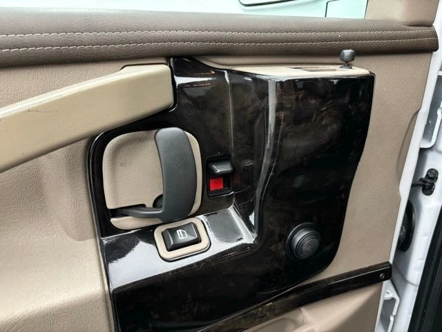 2019 GMC Savana - Image 18 of 21