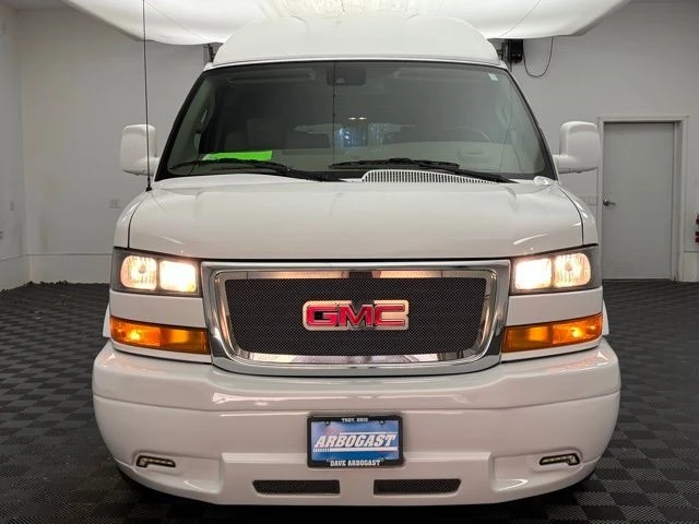 2019 GMC Savana - Image 5 of 21