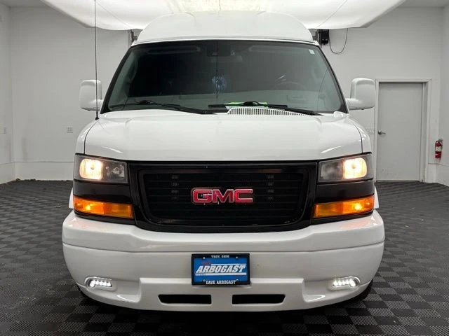 2019 GMC Savana - Image 5 of 21