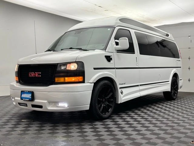 2019 GMC Savana - Image 14 of 21