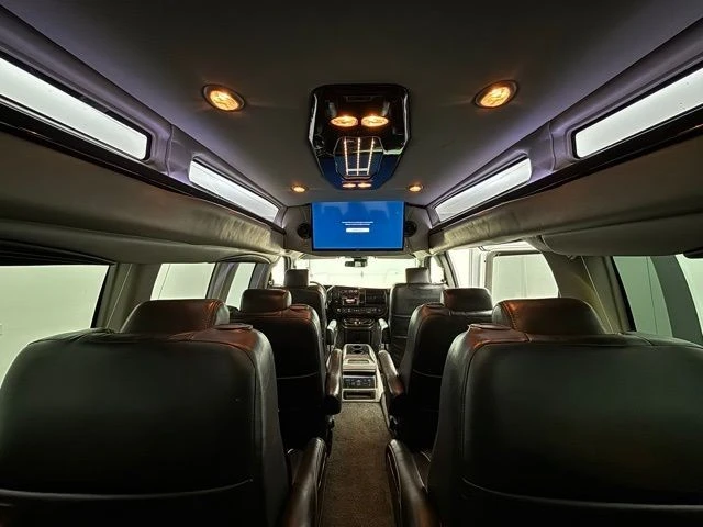 2019 GMC Savana - Image 3 of 21