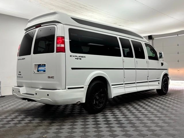 2019 GMC Savana - Image 8 of 21