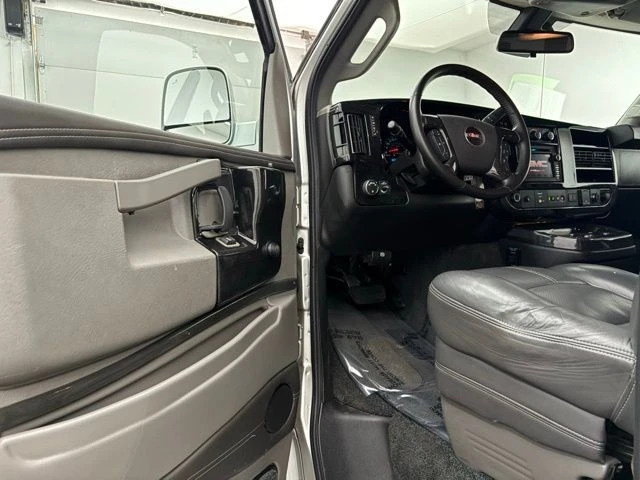 2019 GMC Savana - Image 20 of 21